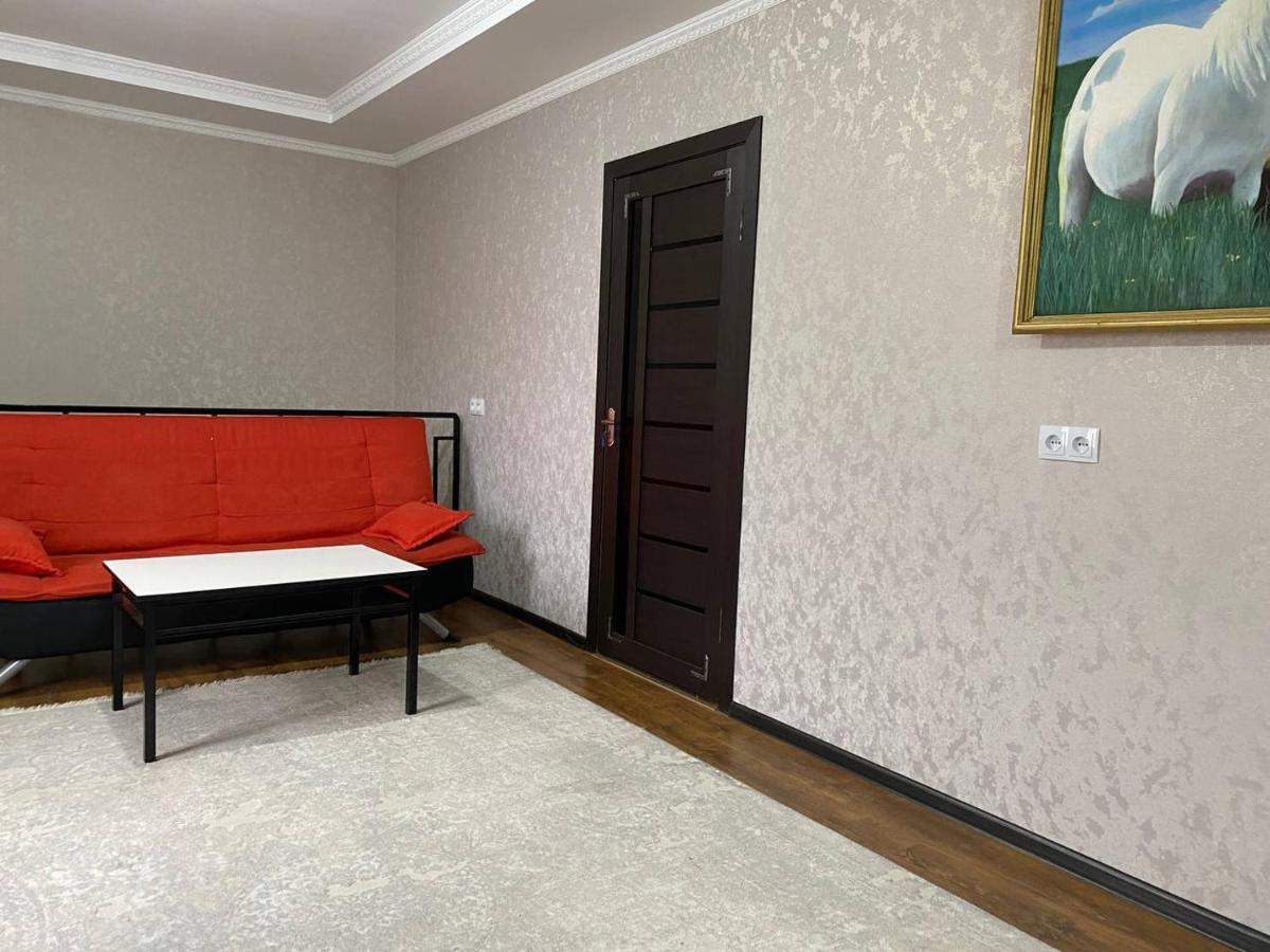 Karakol-Guest Bed & Breakfast Bagian luar foto